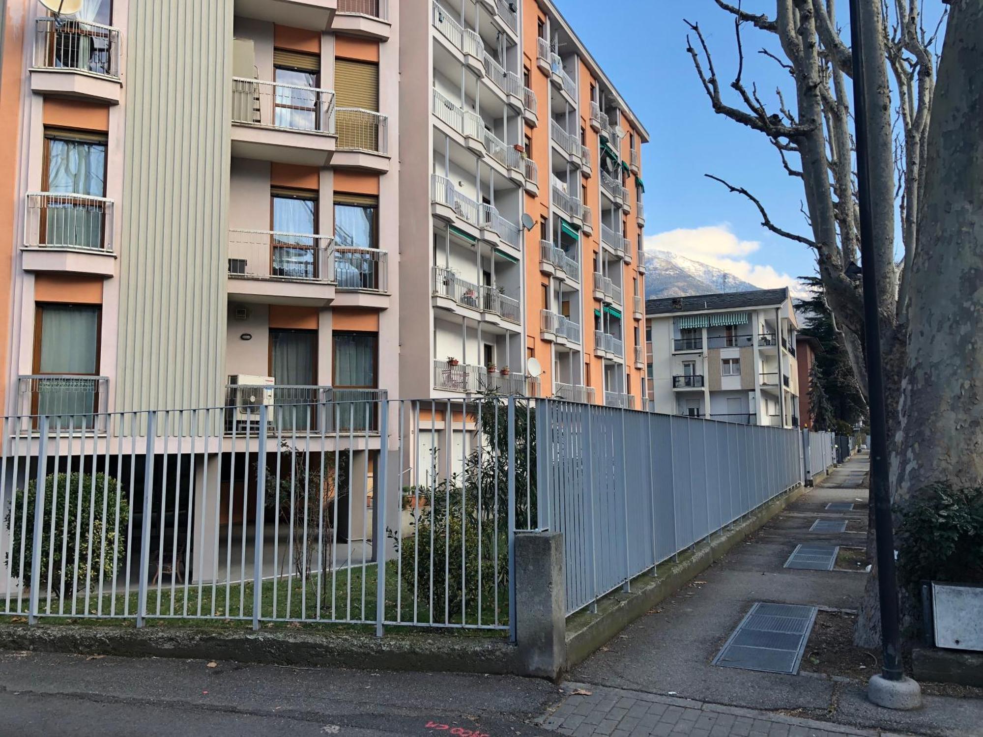 Laura'S House By Holiday World Aosta Exterior foto